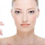 Тусклый цвет лица: причины, помощь косметолога
